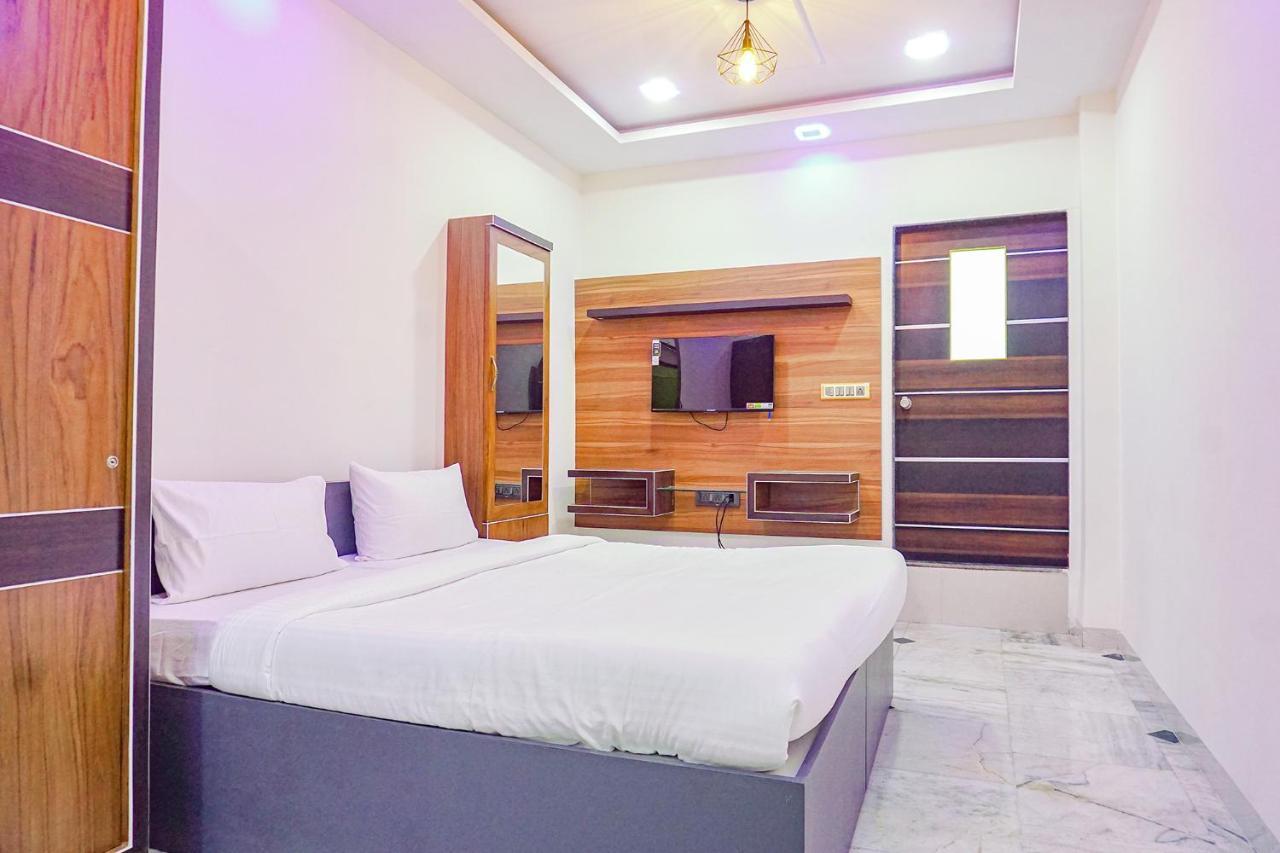 Hotel Fabhotel Classic Square Pune
