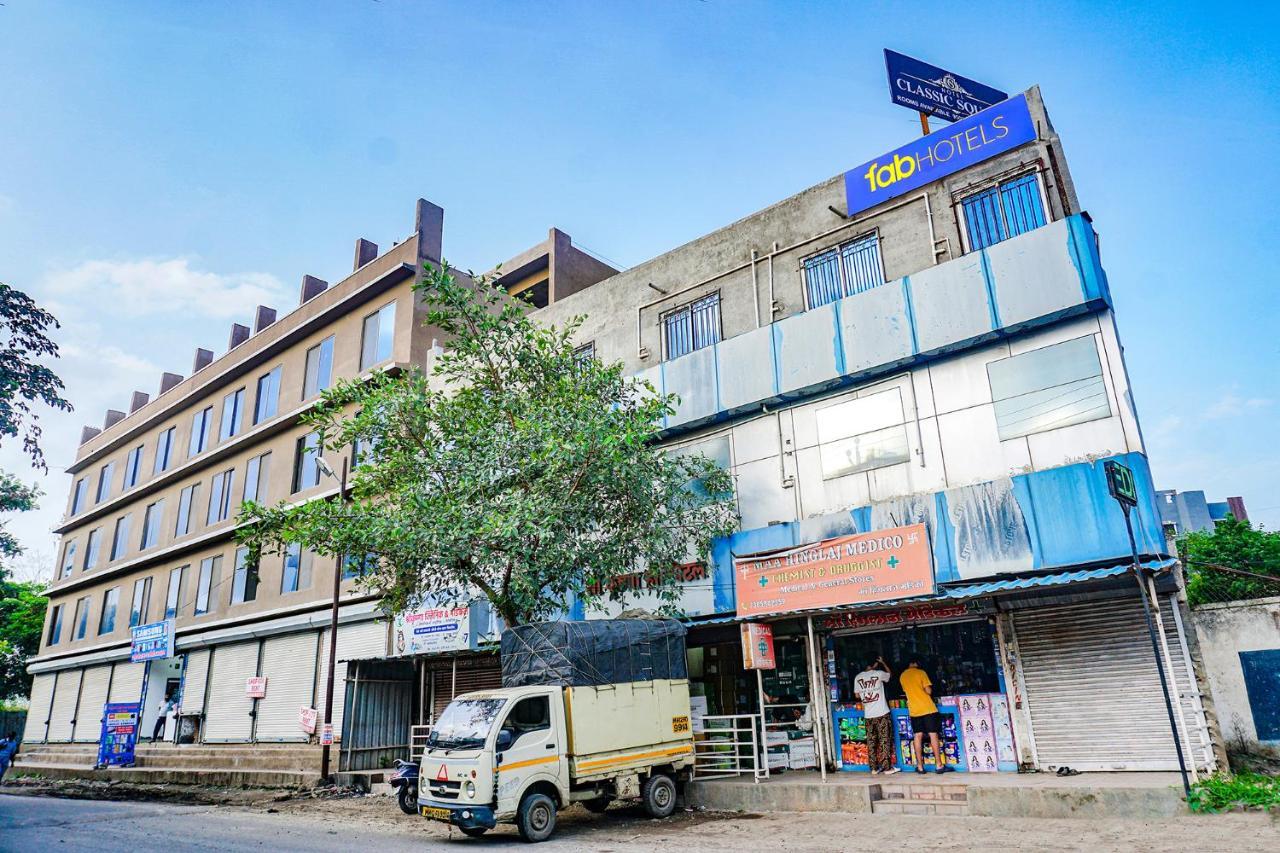 Fabhotel Classic Square Hotel