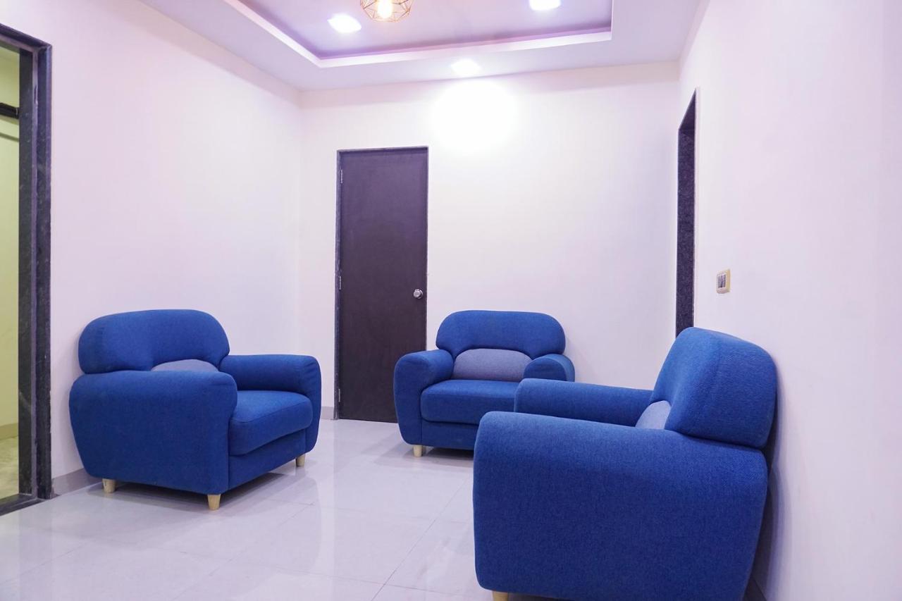 Hotel Fabhotel Classic Square